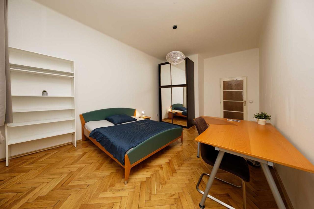 Apartments Vorsilska Praga Exterior foto