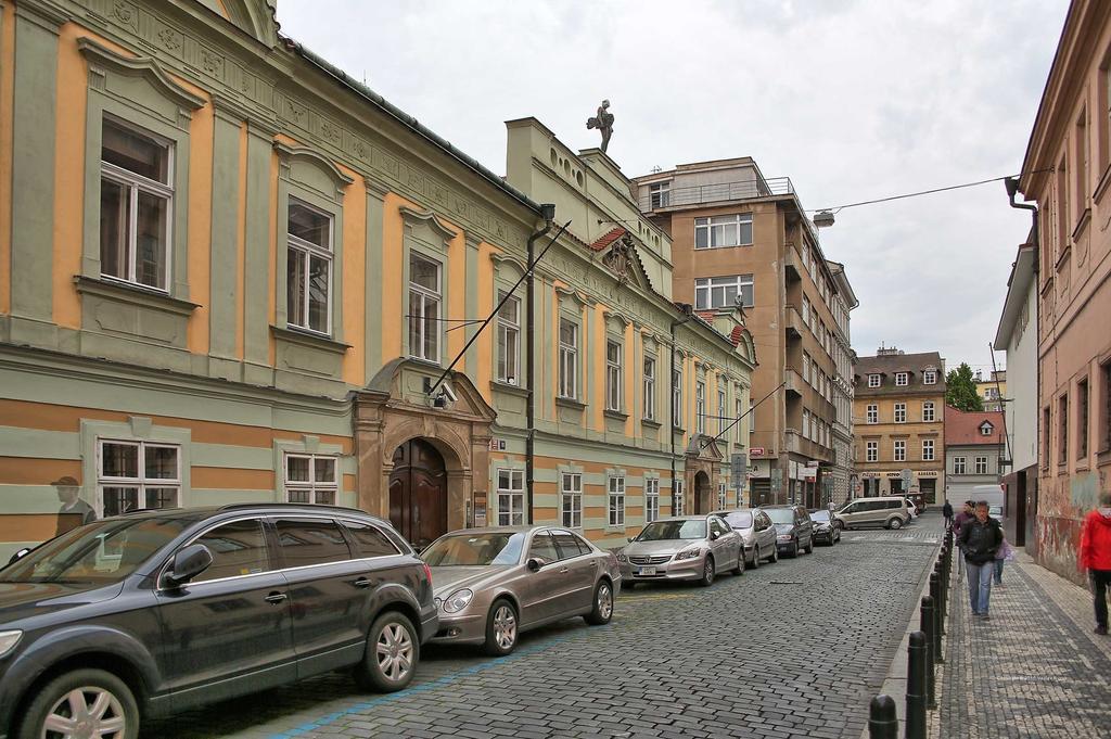 Apartments Vorsilska Praga Exterior foto